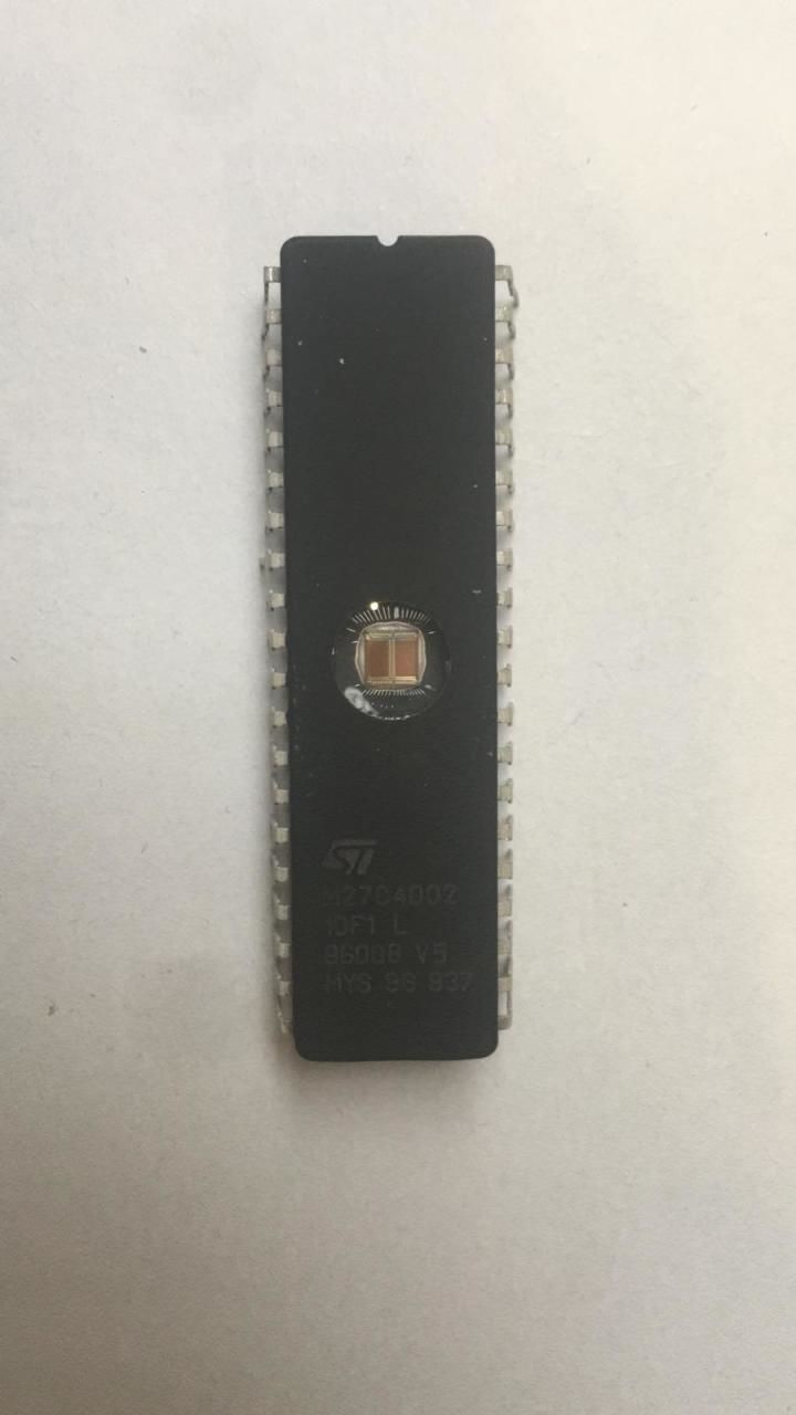 M27C4002-10F1        FDIP-40W       MEMORY DATA STORAGE EEPROM