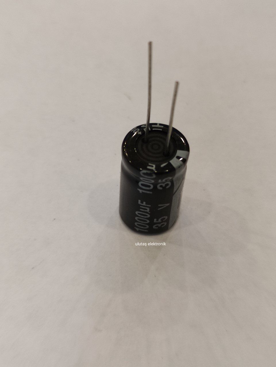 10 ADET - 1000UF 35V 105C 13X21 ELEKTROLİTİK ALÜMİNYUM KONDANSATÖR