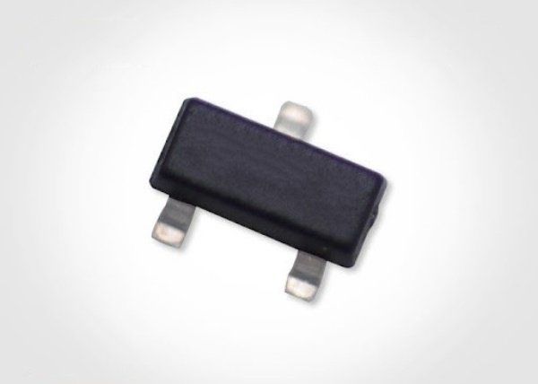 S8050 SMD - (J3Y)   SOT-23   0.5A 25V 0.3W   NPN TRANSISTOR