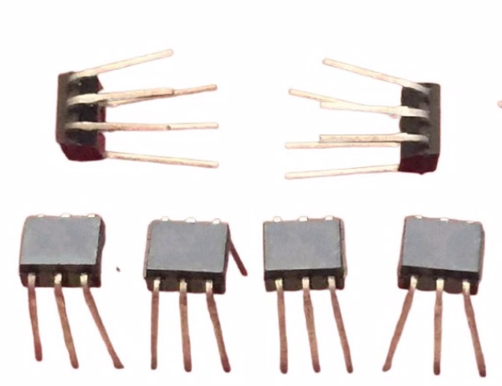 2SC3066      DIP-6      120V 0.05A       NPN TRANSISTOR