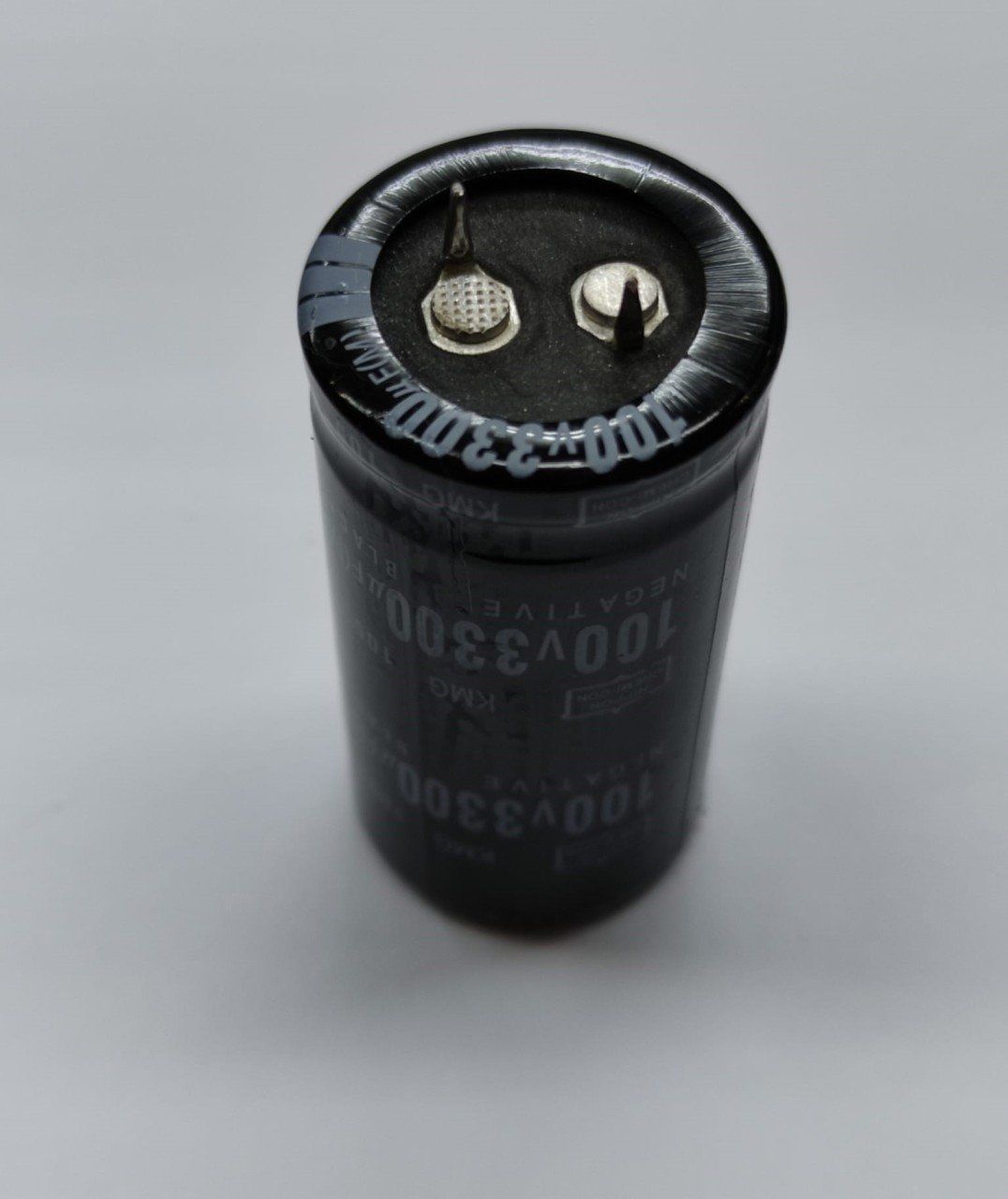 3300UF 100V 105C 25X50 ALÜMİNYUM SNAP KONDANSATÖR